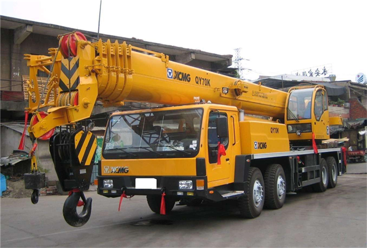 襄汾县吊车出租选择重点